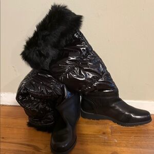 MICHAEL Michael Kors Shiny Black Winter Boots with Faux Fur